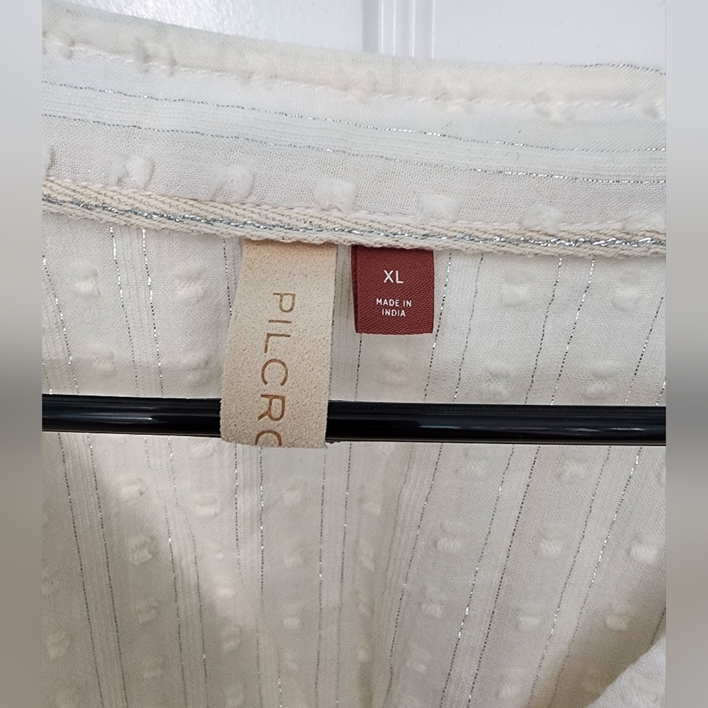 Anthropologie Pilcro Ruffled Buttondown Metallic Swiss Dot Top in Ivory, Size XL - Picture 6 of 8